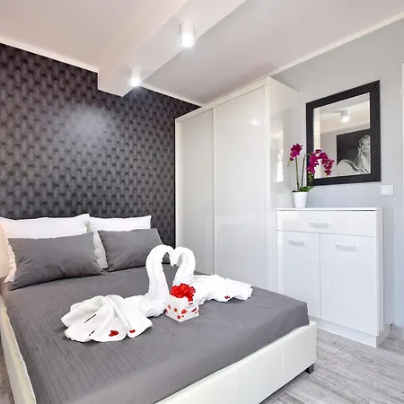 Apartment Kolorowe Balkony Stylowy Seaview By Rent Like *