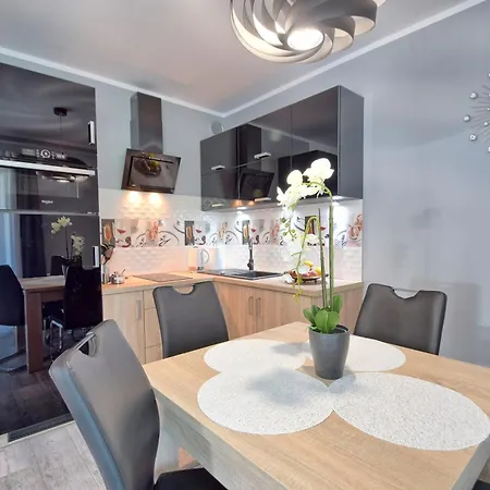 Apartment Kolorowe Balkony Stylowy Seaview By Rent Like Misdroy